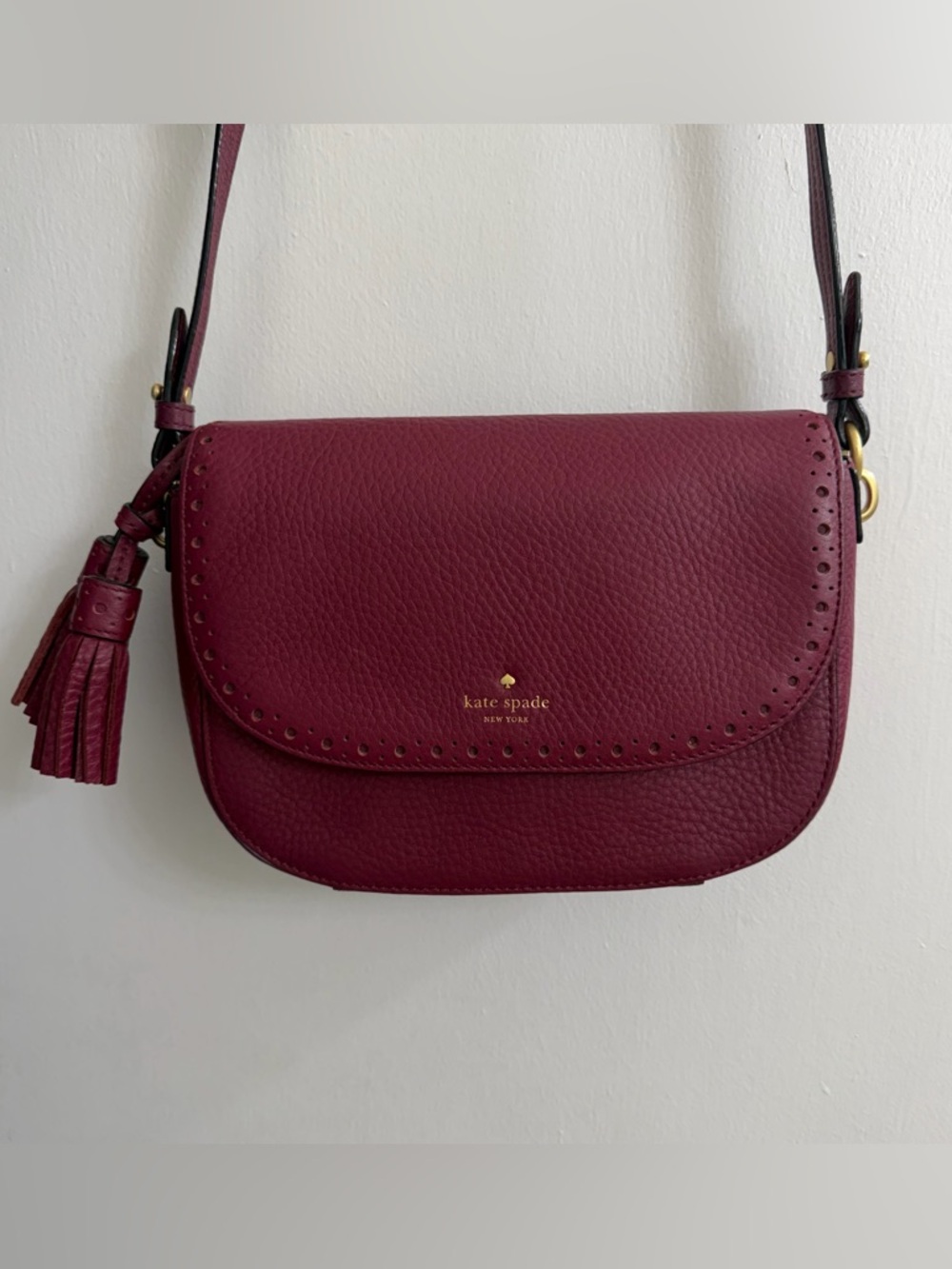 Kate Spade ♠️ Raspberry Tassel Purse - Picture 3 of 11